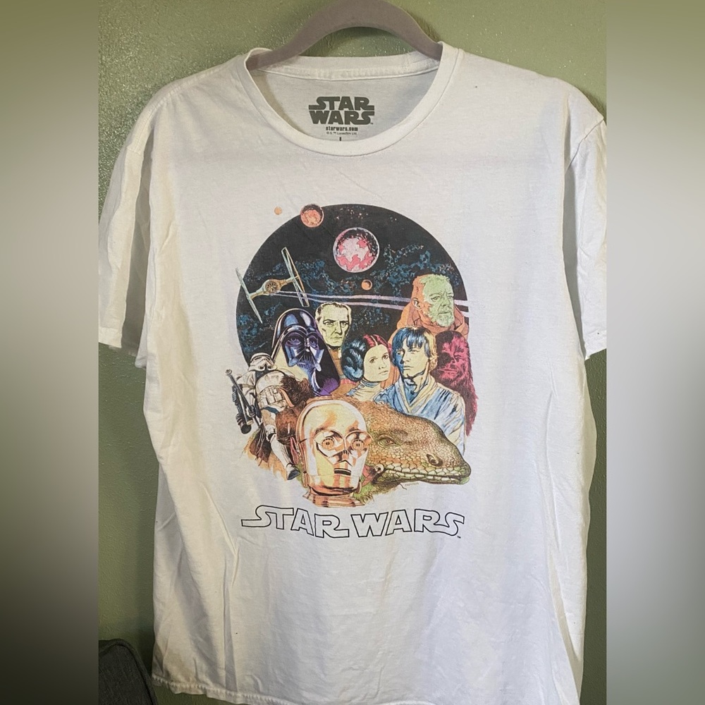 Mens Star Wars T shirt in a Large